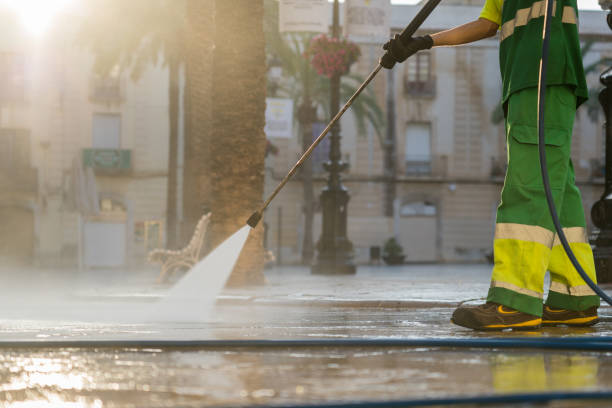 Best Factory Floor Cleaning  in Schulenburg, TX